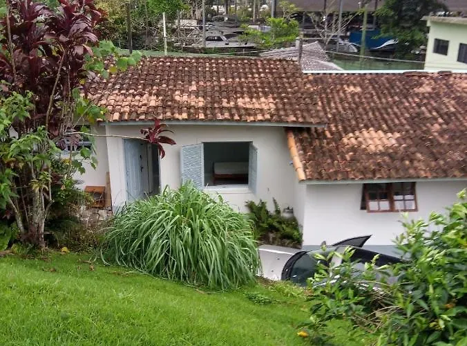 Praia Saco Da Ribeira, Ubatuba - Ao Lado Das Marinas E Trilhas Praia Flamengo E Sete Fontes